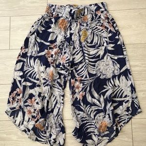 E by Eloise Anthropologie floral sleep pants